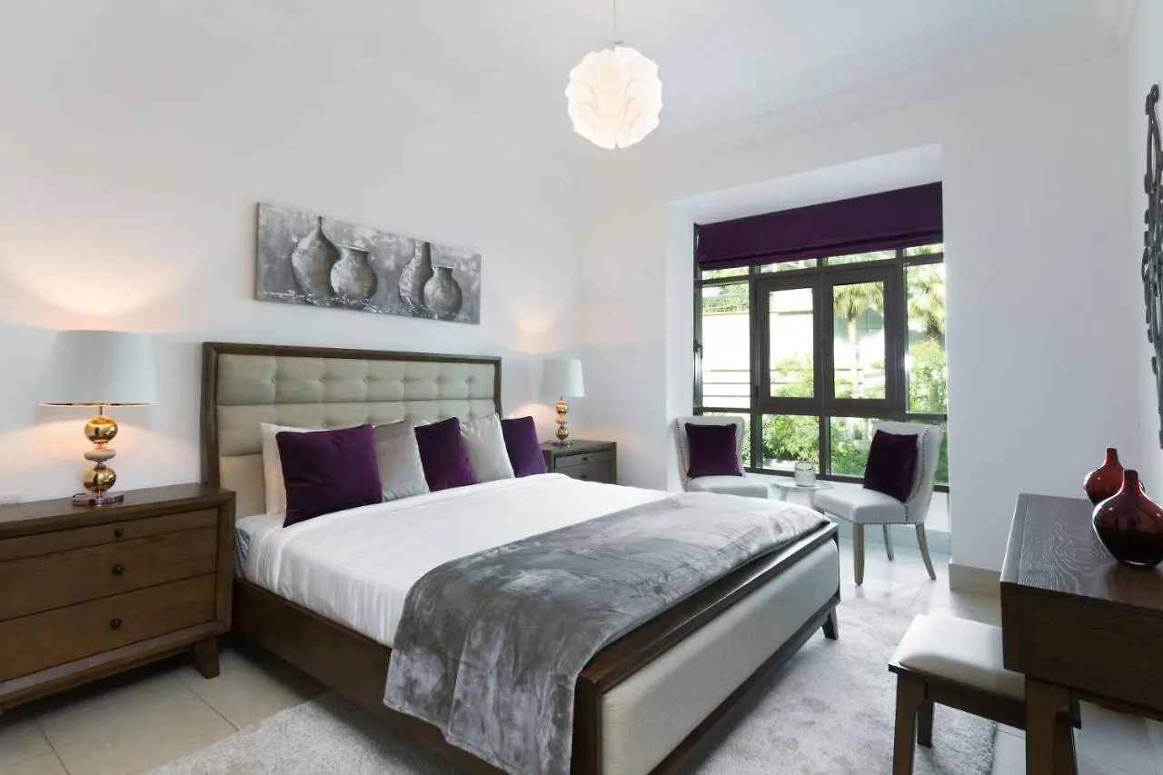 Souk Al Bahar Al Tajer, Burj Khalifa - Mint Stay Dubai Apartment